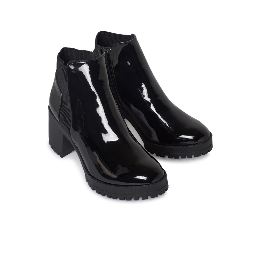 Vegan leather Chelsea Boots